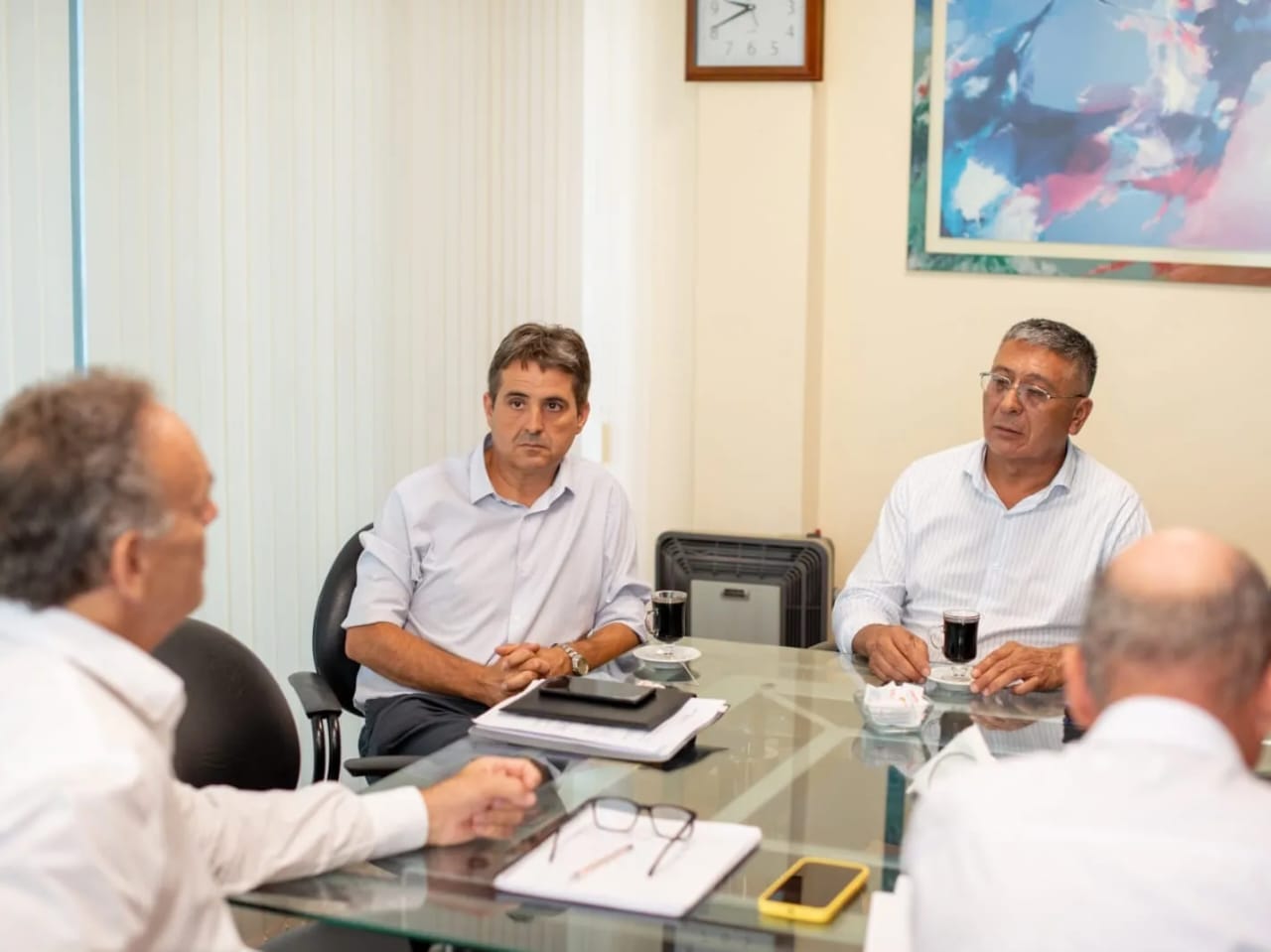 Puede ser una imagen de 4 personas