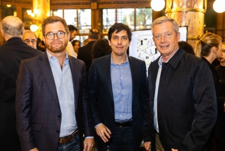Nicolás Massot, Martín Reydó y Emilio Monzó. Foto: Prensa Fundar