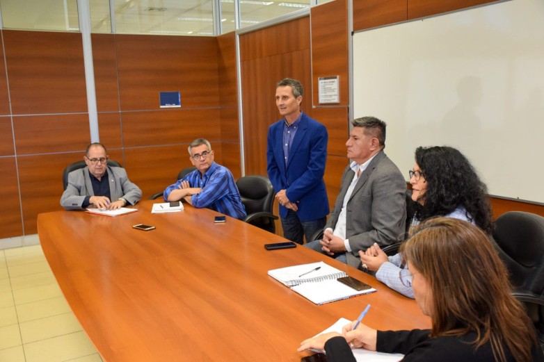 Coordinan acciones para crear una red social en los departamentos