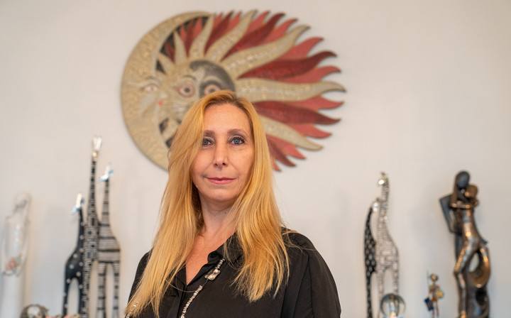 Entrevista de Karina Milei con Clarin, el 6 de julio de 2022 en su departamento de Vicente López. Foto: Fernando de la Orden 