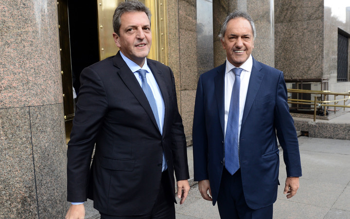 Reunión Massa-Scioli en el Ministerio de Economía. Foto: Luciano Thieberger