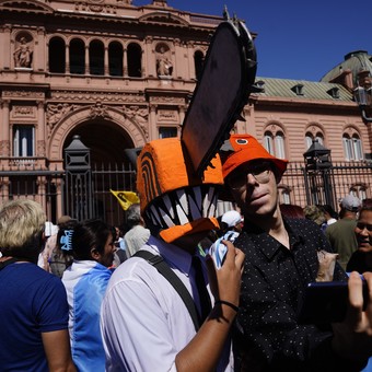 El Presidente dice "no hay plata" y la gente aplaude: esa es la novedad