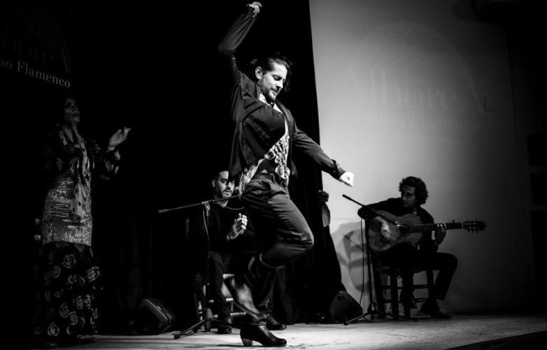 El bailaor español Jasiel Nahin vuelve al Teatro del Bicentenario con su tablao flamenco