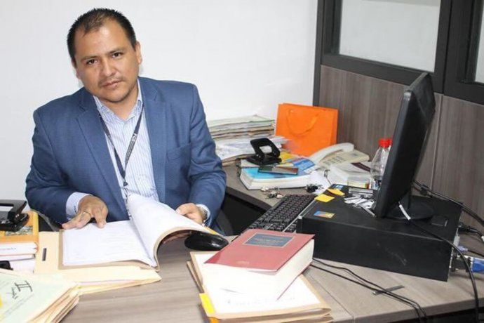 César Suárez, el fiscal asesinado a balazos cuando iba a bordo de un auto blanco en la avenida del Bombero. 